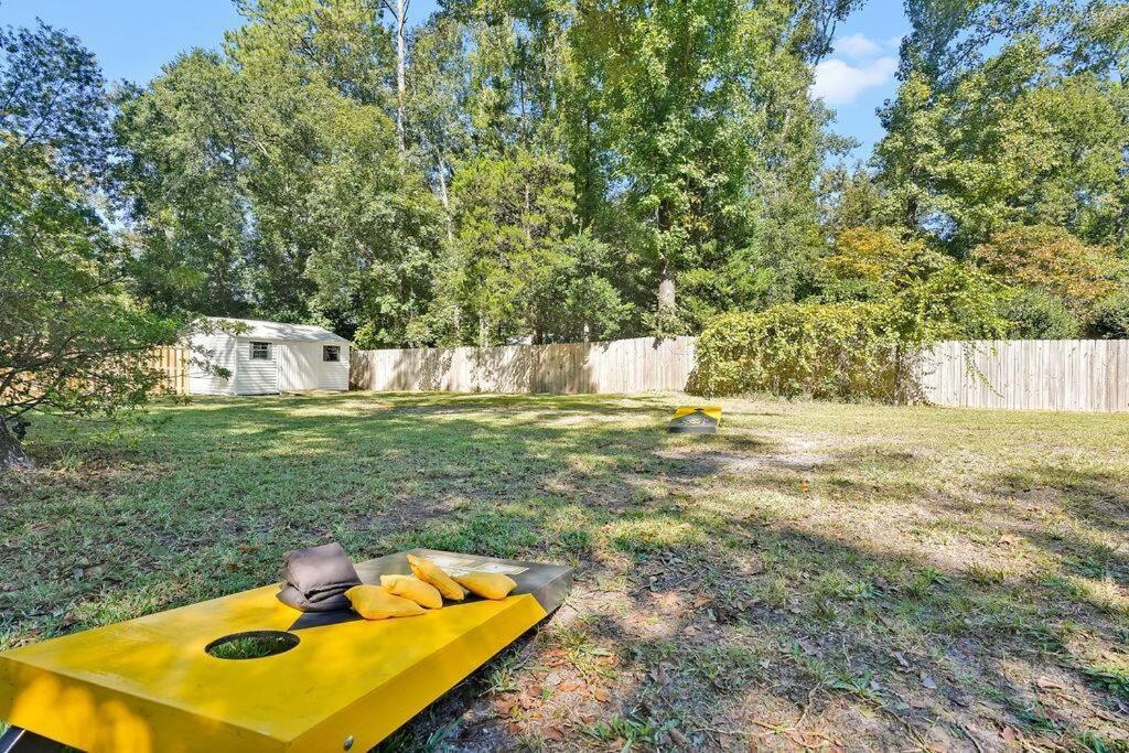 Middle Sound Hideaway~Beaches, Shopping, Families Villa Wilmington Exterior foto