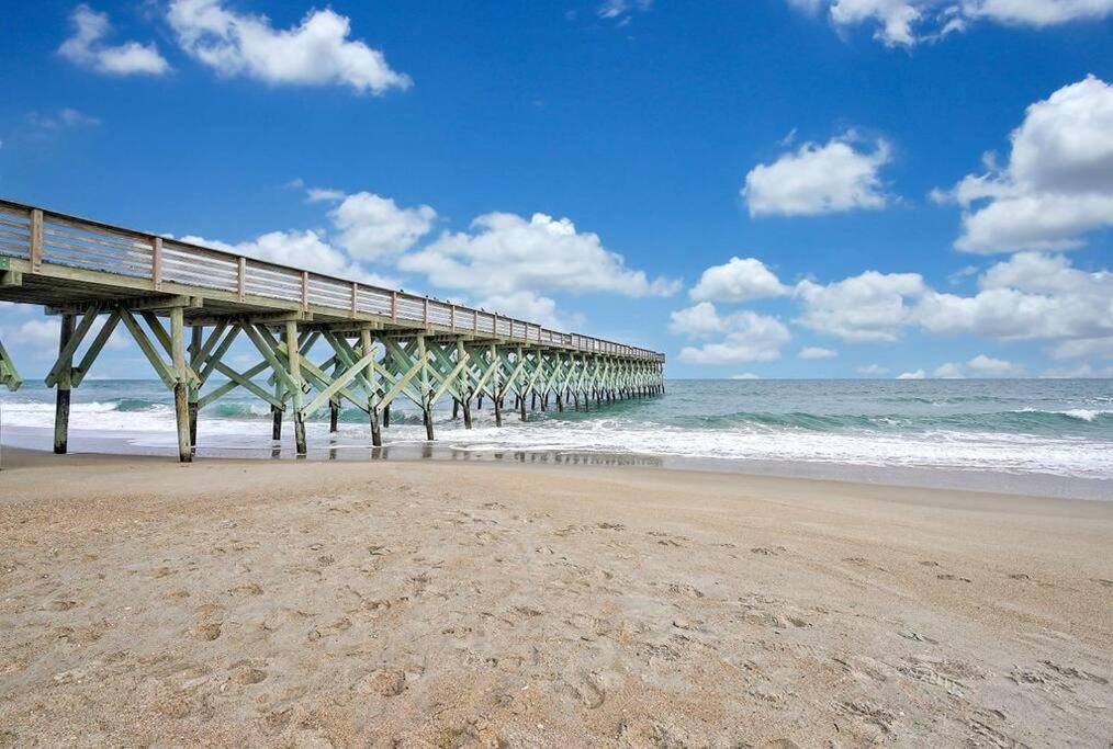 Middle Sound Hideaway~Beaches, Shopping, Families Villa Wilmington Exterior foto